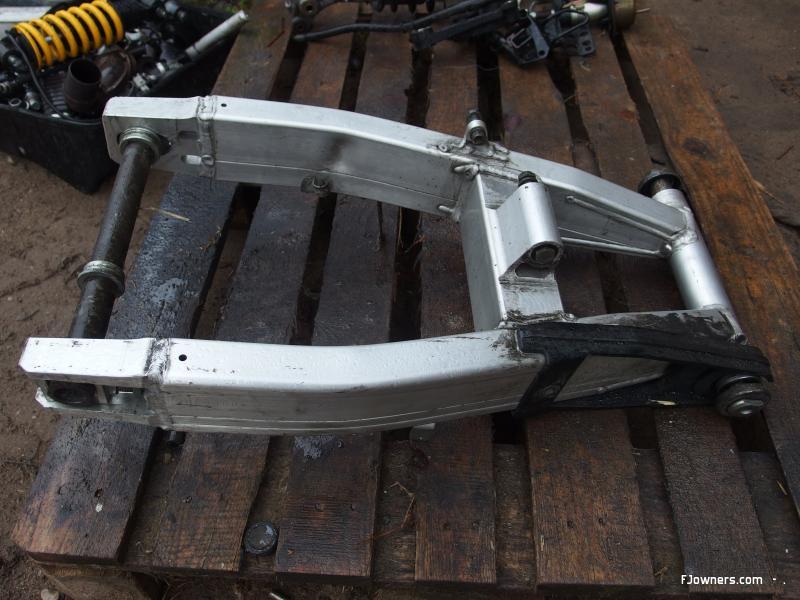 Moditus attack Fazer 1000 swingarm mod